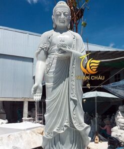 Đặt Tượng Phật A Di Đà Trong Nhà Đá Nguyên Khối