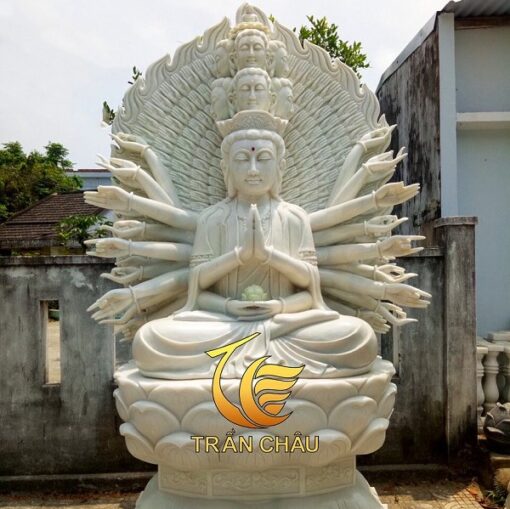 phat ba quan am nghin mat nghin tay dat o chua da nang b716435f00b040e58e12d3a116cbbb1e