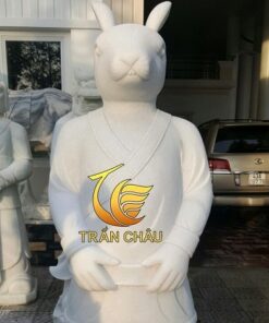 Tượng 12 Con Giáp Ở Hòn Dáu Làm Bằng Đá Tự Nhiên