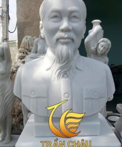 Tượng Bác Hồ Nhỏ Đặt Bàn Đá Tự Nhiên