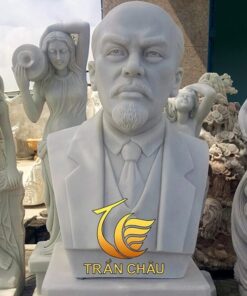 Tượng Bán Thân Chân Dung Lenin Bằng Đá Cẩm Thạch Nguyên Khối