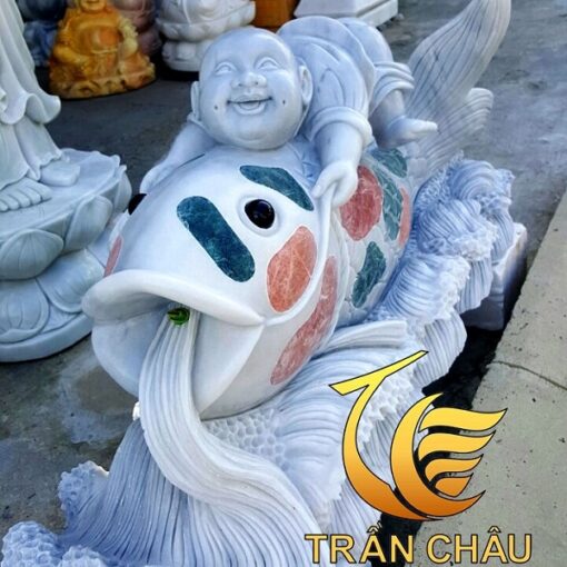tuong ca chep ngoc de ban phong khach c0aecb1d1e084db69858756353be1e4f