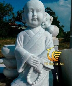 Tượng Chú Tiểu Chắp Tay Bằng Đá Mỹ Nghệ