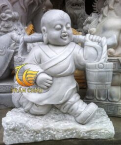 Tượng Chú Tiểu Gánh Nước Bằng Đá Mỹ Nghệ