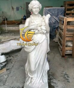 Tượng Cô Gái Hái Hoa Đá Tự Nhiên