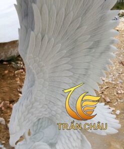 Tượng Đại Bàng Tung Cánh Đá Tự Nhiên