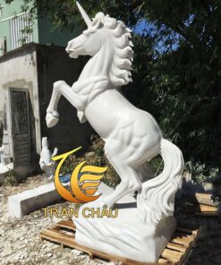 Tượng Kỳ Lân Ngựa Một Sừng Đá Tự Nhiên