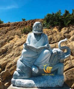 Tượng La Hán Tại Chùa Tây Phương Hà Nội
