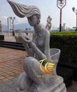 Tượng Nghệ Thuật Cô Gái Đá Tự Nhiên