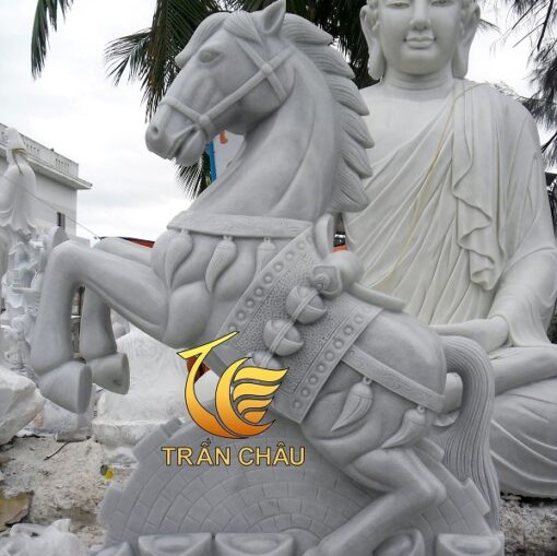 tuong ngua da tai loc de phong lam viec 6a229c4e70a5484b9e7283c1c6ea52bc