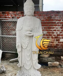 Tượng Phật A Di Đà Nhỏ Thờ Tại Sân Thượng