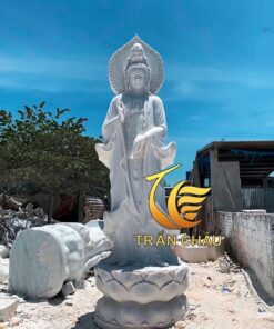 Tượng Phật Bà Quan Âm Để Thờ Tại Chùa