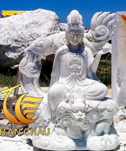 Tượng Phật Quán Tự Tại Bồ Tát Đá Mộc Yên