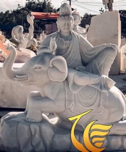 Tượng Phổ Hiền Bồ Tát Bằng Đá Trắng Nguyên Khối